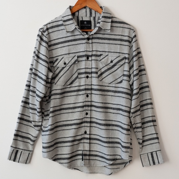 Men’s Medium Shouthouse long sleeve button up Grey Striped Flannel Super Soft - Picture 3 of 9